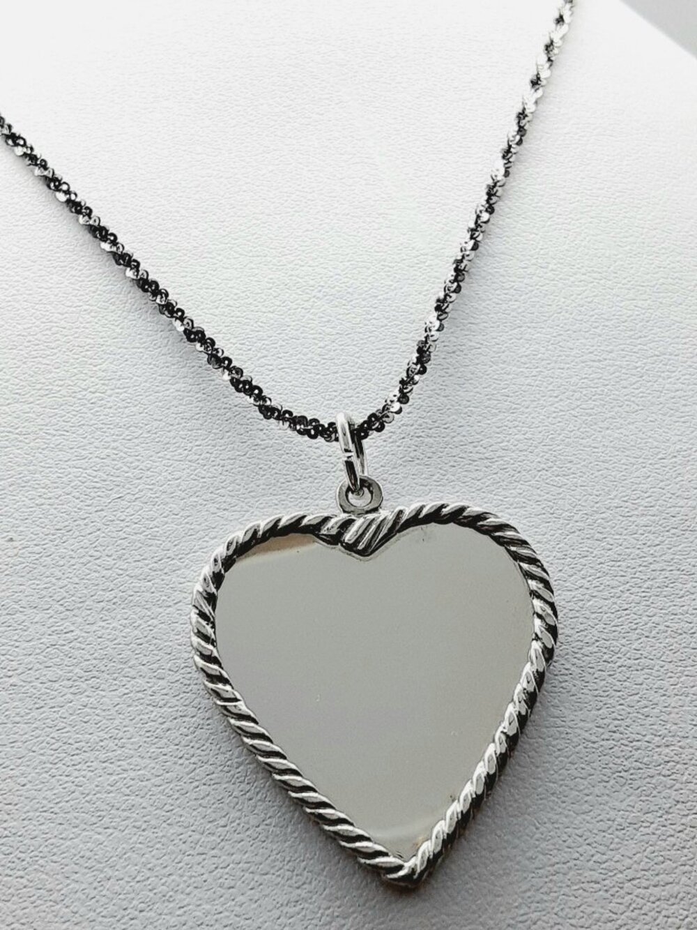 NEW 18 inch 925 oxidized wheat chain and mirrored heart pendant - Picture 7 of 12